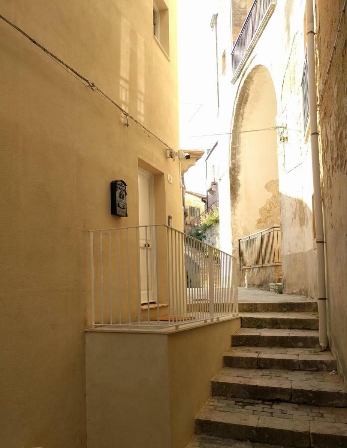 Balate Dimora In Centro Hotel Ragusa Buitenkant foto