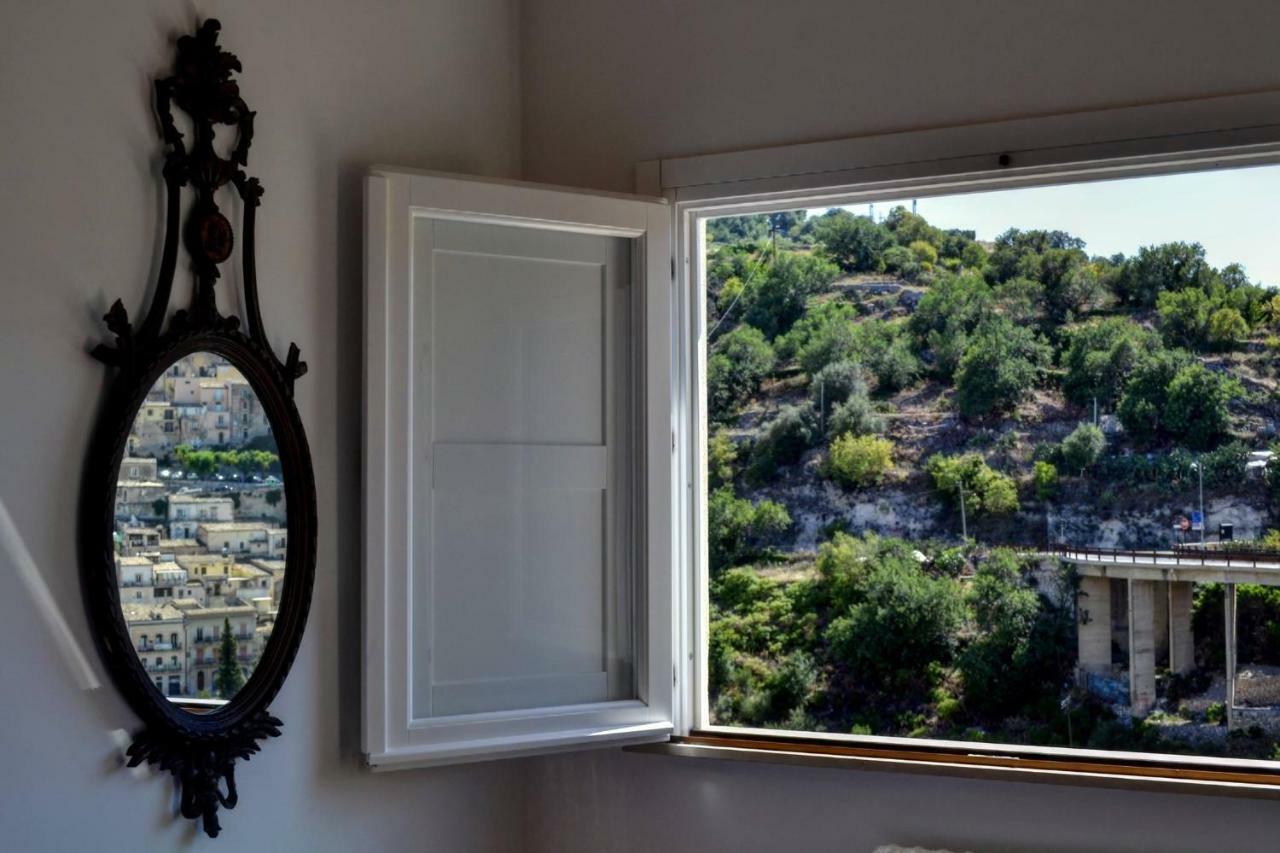 Balate Dimora In Centro Hotel Ragusa Buitenkant foto